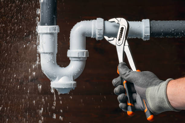 Professional Leak Detection technician working in Blandford, MA